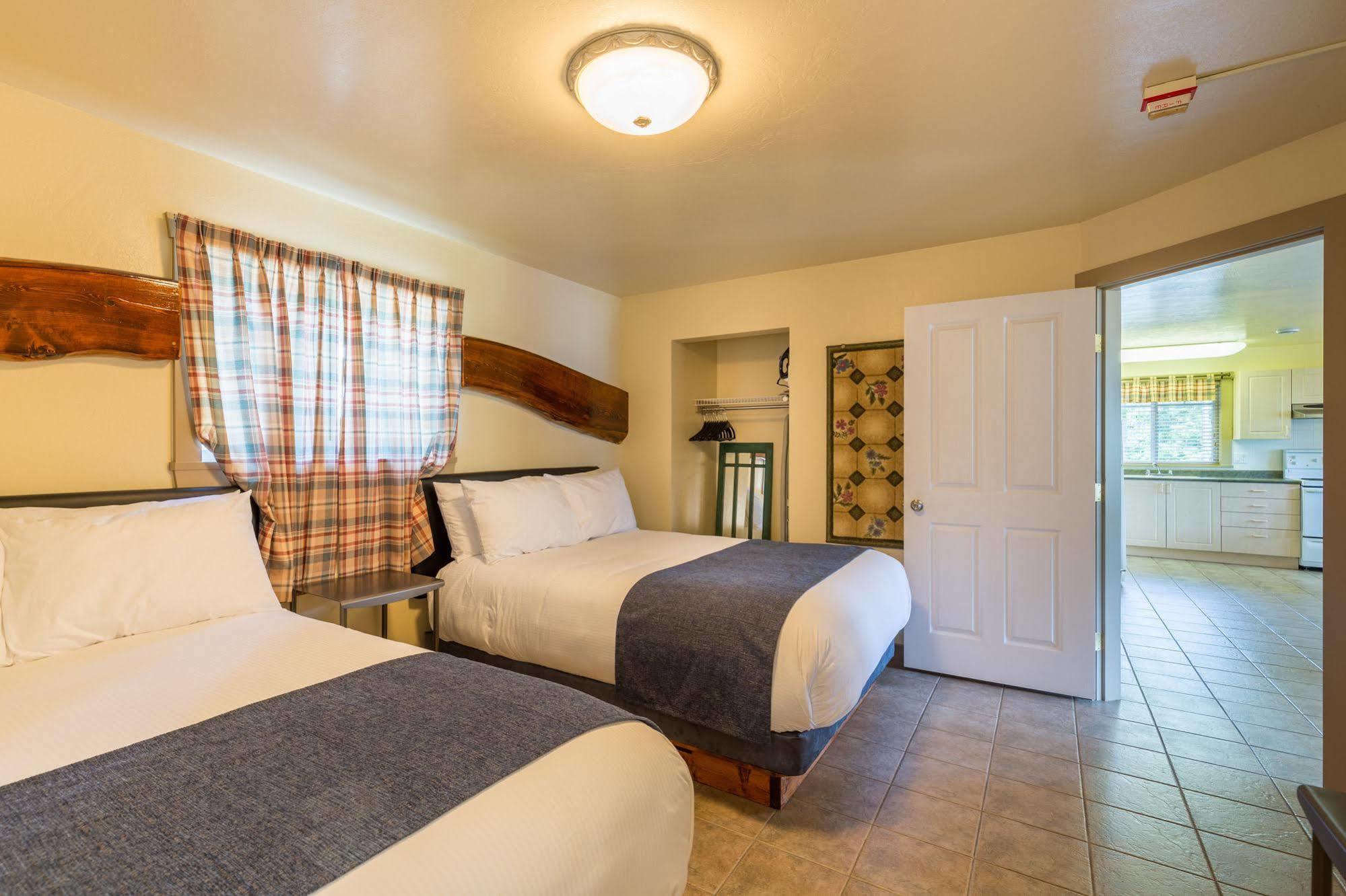 Motel Bathgate Marina 에그몽 외부 사진